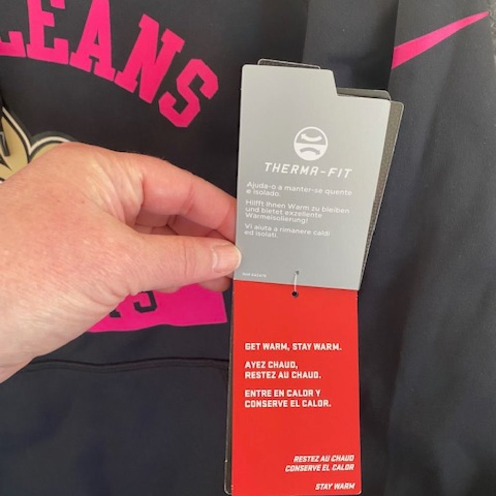 New Orleans Saints Nike Hoodie - Breast Cancer Edition - NWT. Women Med. - Picture 8 of 14